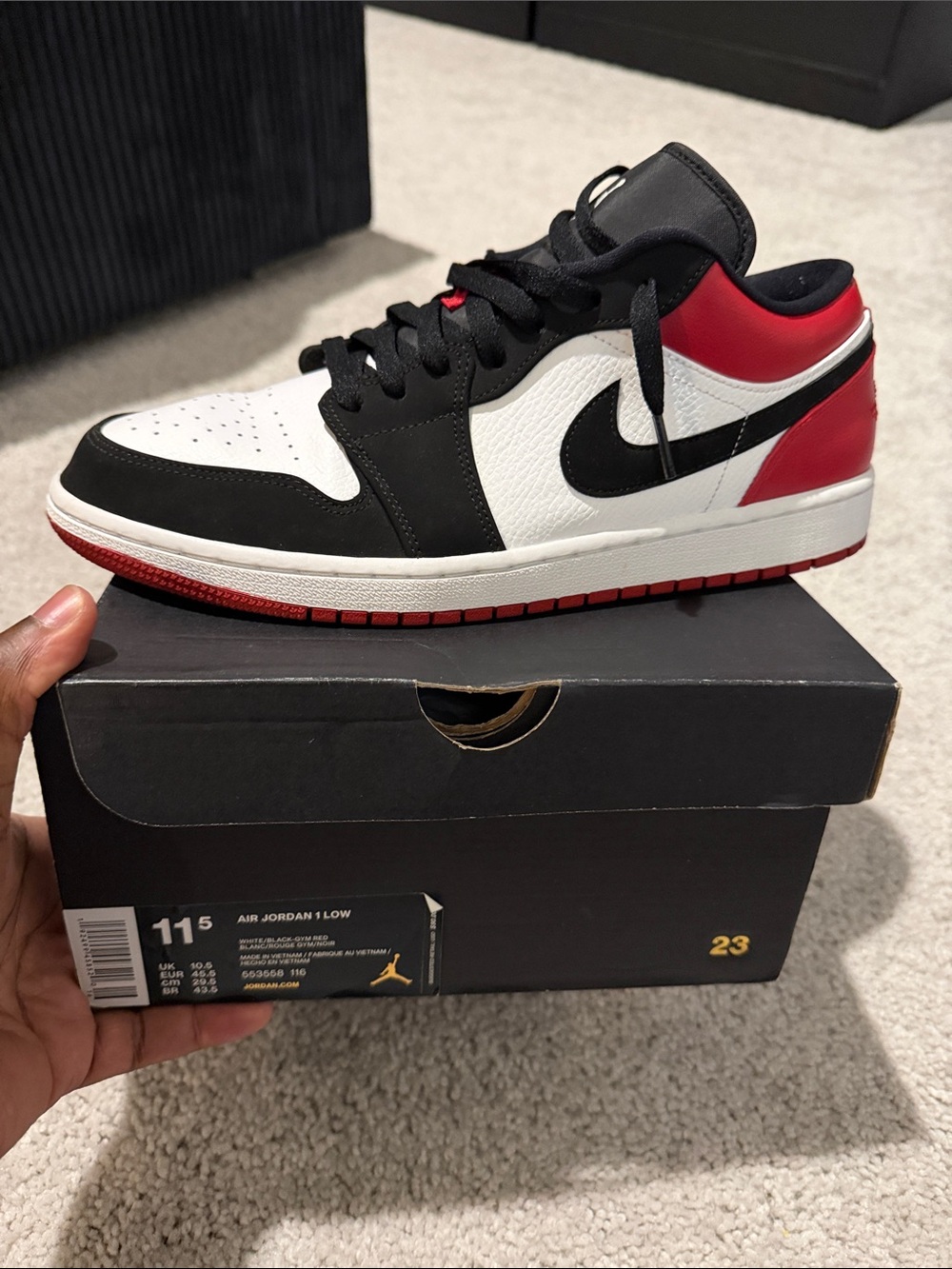 Nike Air Jordan 1 Low - White/Black/Red - Picture 2 of 3